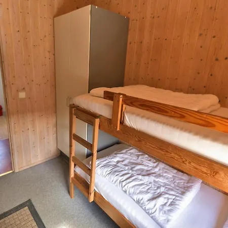 Am Waldrand - Typ A Fuer 4 Personen - Captain Nyaraló *