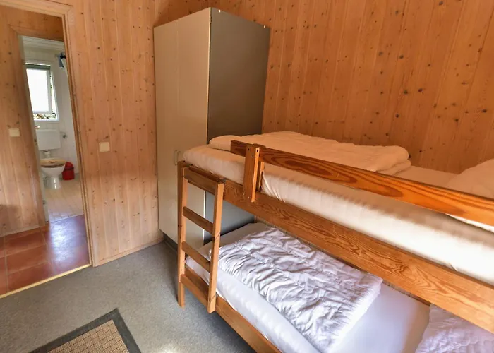 Am Waldrand - Typ A Fuer 4 Personen - Captain Nyaraló *